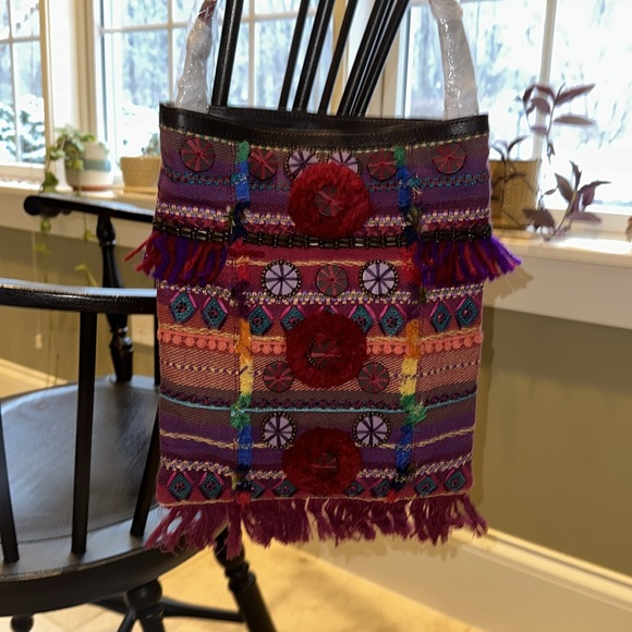 TOMS women’s Crossbody Bag Rainbow Summit Stripe Embellished Boho Tassel Artisan - Picture 7 of 16